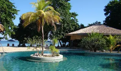 Siladen Resort and Spa