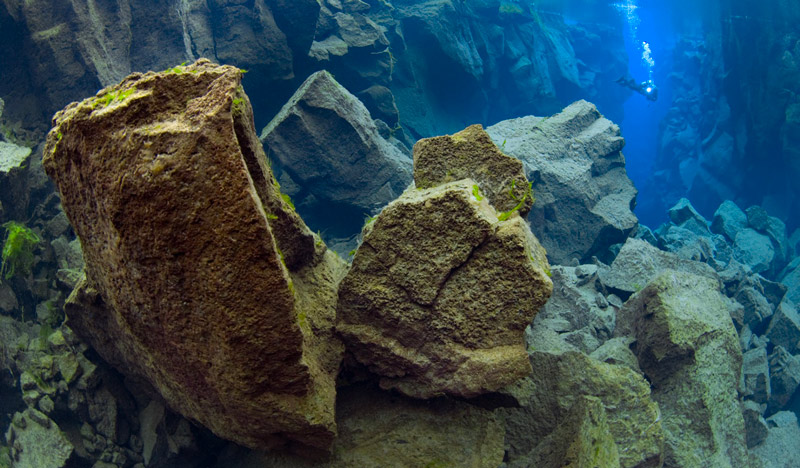 Diving in Iceland