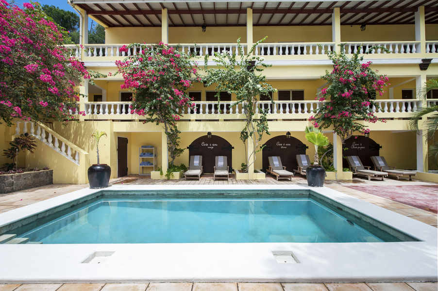 Scubaqua Dive Center