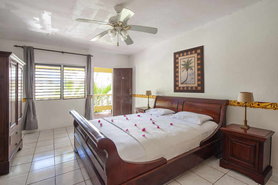 Scubaqua Dive Center