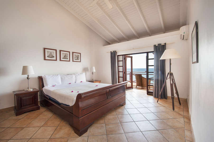 Scubaqua Dive Center