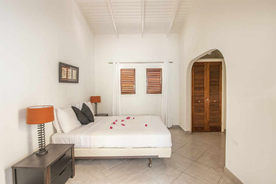 Scubaqua Dive Center