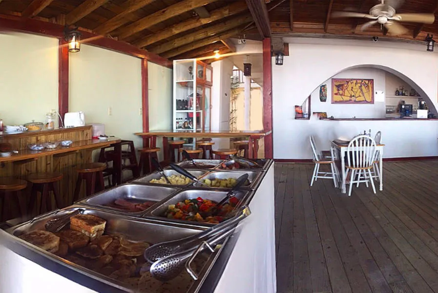 splash-inn-dive-resort-meals.jpg