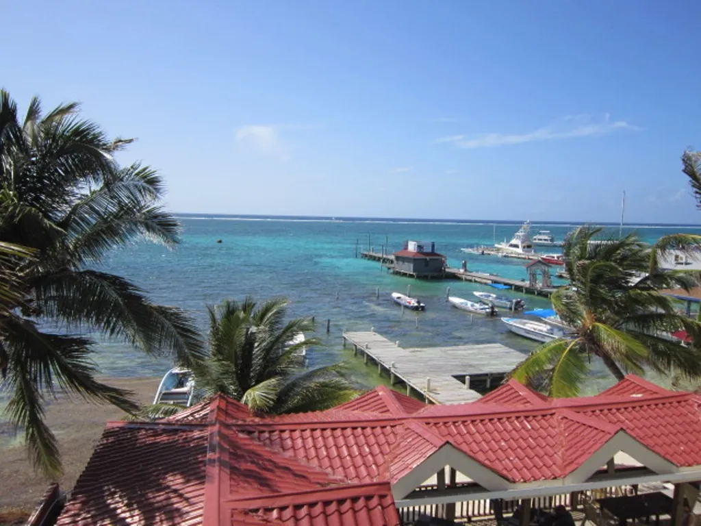 sunbreeze-suites-belize-4.jpg
