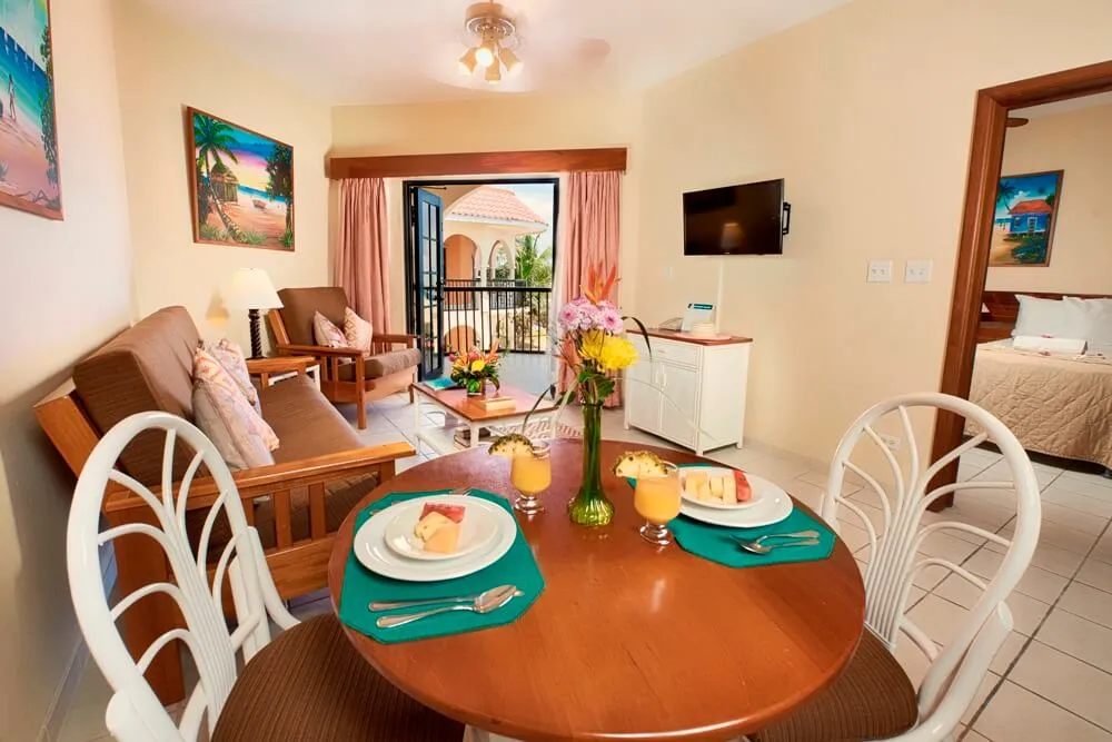 sunbreeze-suites-belize-6-ocean-view-suite-1.jpg